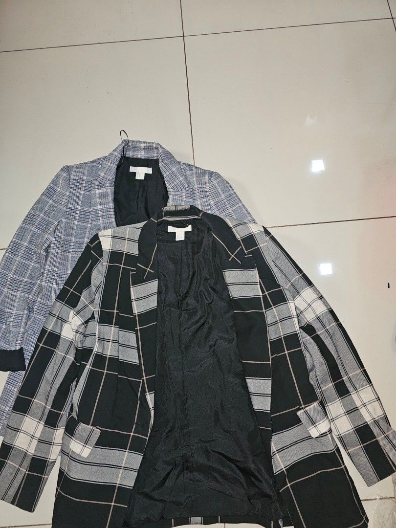 SET OF 2 H&M Blazers (Category: Coats, Jackets and Outerwear) located in Manila. Submitted by a.yahh (Listing ID 1461235698, Image 2). Description: TAKE ALL SET OF 2 H&M Blazers for P400 RFS: Decluttering ⭐️ Size 34-36 ⭐️ Buyer will shoulder SF 📍Marikina City J&T, lalamove, LBC.