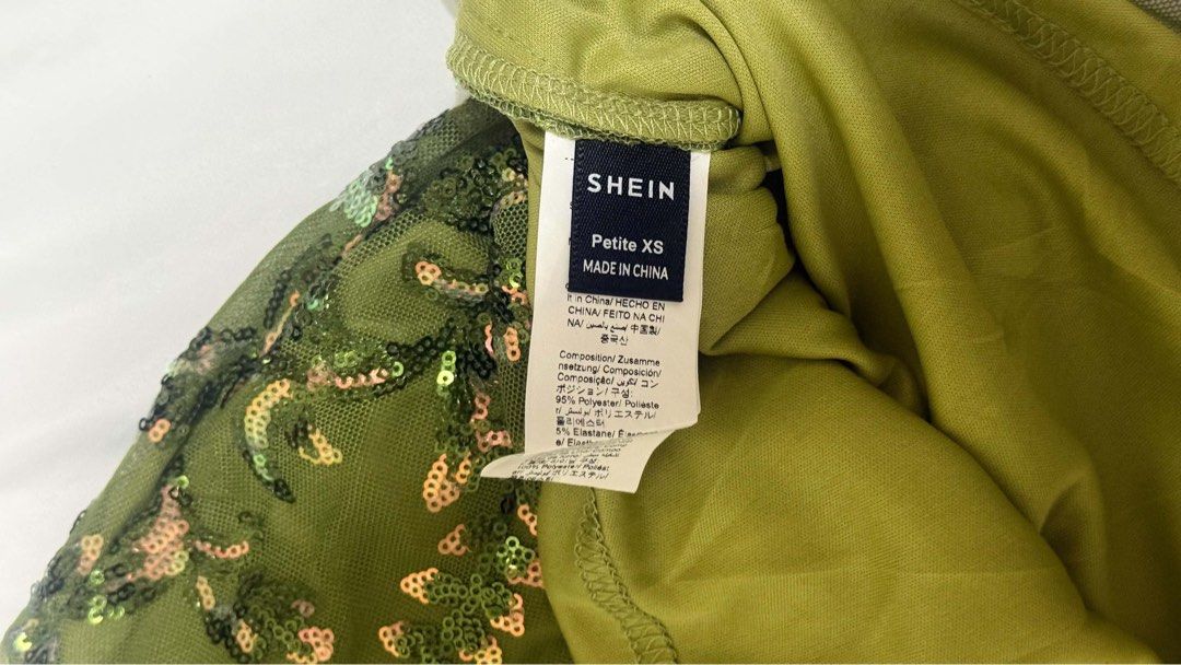 SHEIN Green Sequin Mini Skirt (Category: Skirts) located in Magalang. Submitted by mvenetri (Listing ID 1461266448, Image 2). Description: - SHEIN Green Sequin Mini Skirt - Size XS on tag, fits XXS-XS girlies - Brand new, no ww (too small!!).