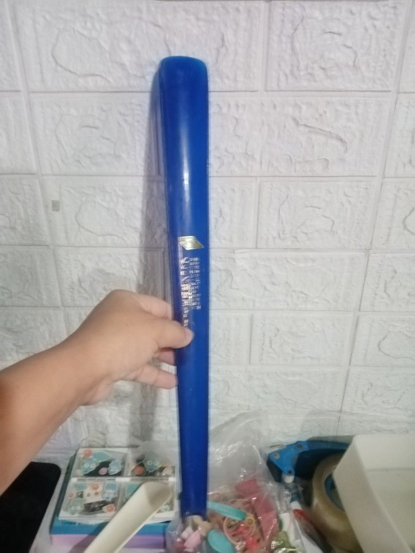 Shoe horn (Category: Home Improvement Tools & Accessories) located in Caloocan City. Submitted by 4kidsstore (Listing ID 1461199138, Image 1). Description: .