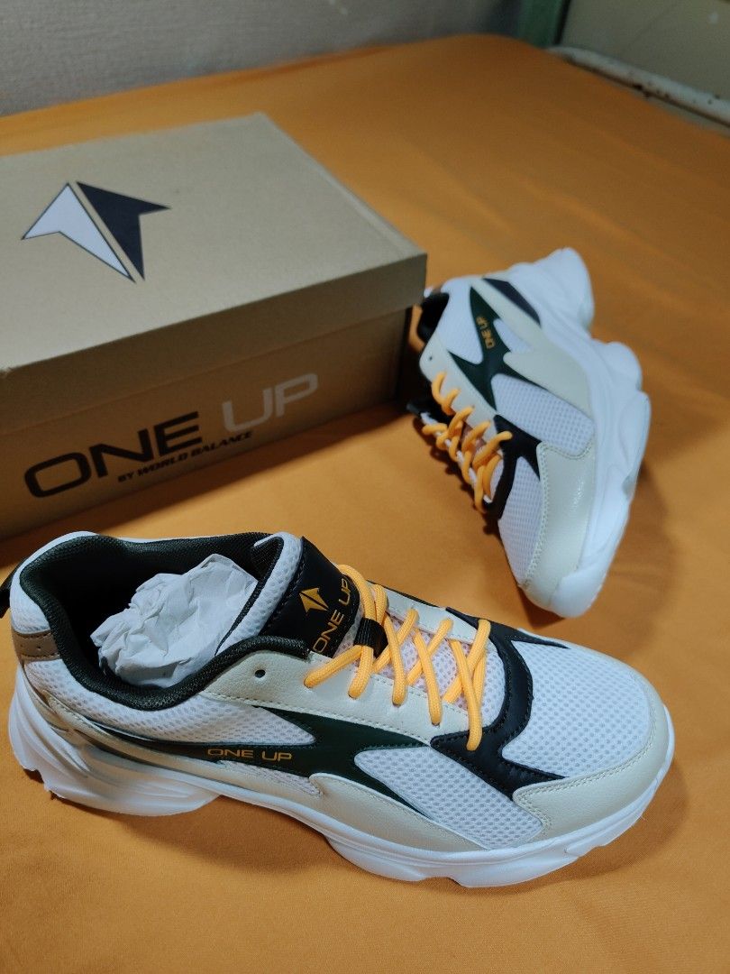Shoes for sale (Category: Casual Shoes) located in Quezon City. Submitted by classic_and_style (Listing ID 1461231147, Image 1). Description: BRAND NEW for sale!!! One Up by World Balance Size: 8 men's ₱800 ONLY!.