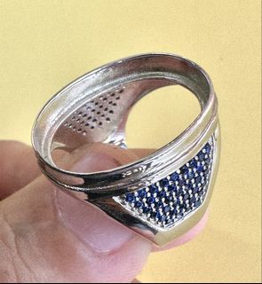 (Category: ) located in . Submitted by ynot (Listing ID 1461202814, Image 1). Description: .
