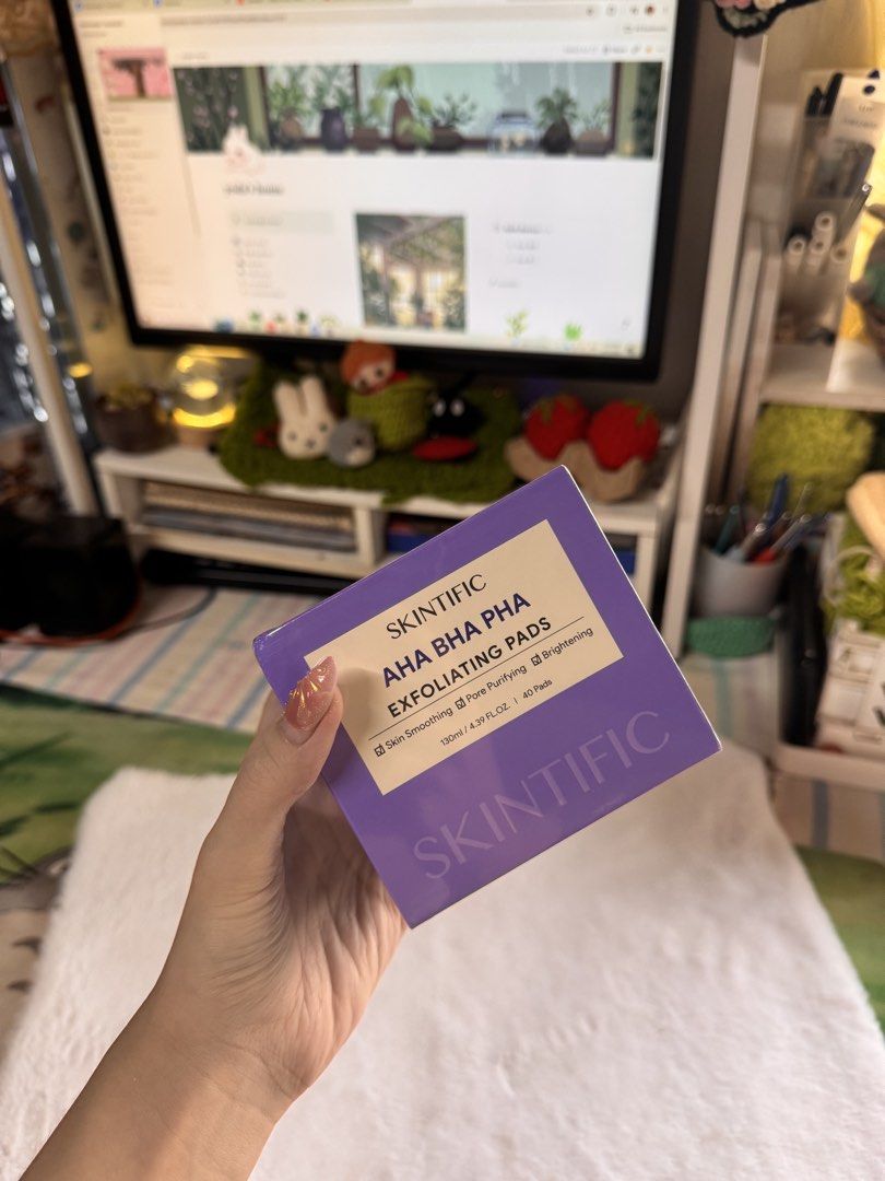 Skintific Exfoliating Pads (Category: Face Care) located in San Pedro. Submitted by kylcart (Listing ID 1461214500, Image 2). Description: - bnew and sealed - Original Price ₱690 - pls dm me for more inquiries 𐙚 MOD: J&T / Lalamove 𐙚 MOP: GCash/Bank Transfer 𐙚 Ship from Laguna, PH 𐙚 5-7days ship out 𐙚 No rush shipping 𐙚 Buyer shoulders sf 𐙚 Packed safely & securely / with proof ♡.