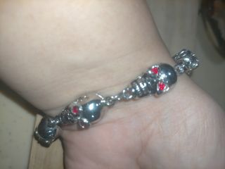 (Category: ) located in . Submitted by 2luv2shop (Listing ID 1461176564, Image 1). Description: .
