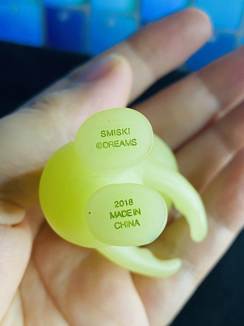 Smiski (Category: Designer & Blind Box Toys) located in Manila. Submitted by kawaii_omocha_est2020 (Listing ID 1461275745, Image 3). Description: .
