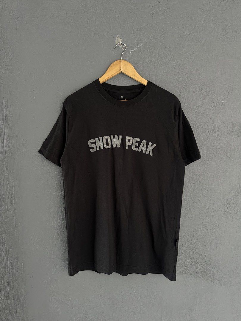 Snow Peak - Felt Logo tee (Category: Tshirts & Polo Shirts ) located in Pasig City. Submitted by worn2wice (Listing ID 1461299924, Image 1). Description: Size Large Measurements (in) Width 20.5 Length 29 Sleeve Length 8.5 Excellent condition No copyright infringement intended. This post is for resale purposes only. All trademarks, logos, and brand names belong to their respective owners..