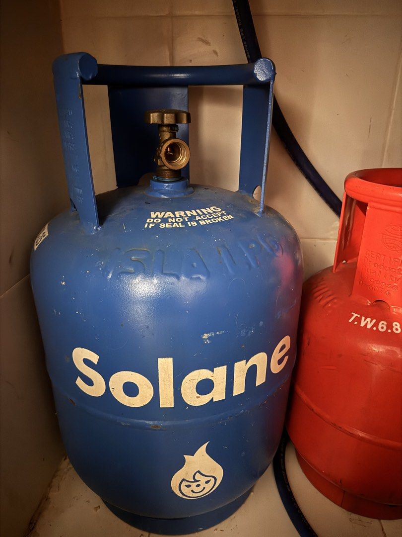 Solane Empty Gas Tank (Category: Other Kitchenware & Tableware) located in Makati City. Submitted by dionne060 (Listing ID 1461159116, Image 2). Description: Good Condition solane tank. rfs: moving out.