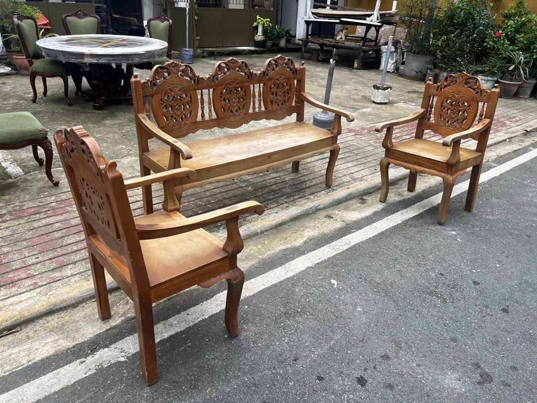 Solid Acacia Wood Sala Set (Category: Chairs) located in Makati City. Submitted by baliktanaw (Listing ID 1461221851, Image 2). Description: Acacia wood Sala Set Armchairs: H 39 3/4” x W 22 3/4” x D 17” x SH 18 1/2” Three Seater: H 39 1/2” x W 57 3/4” x D 17” x SH 18 1/2” Very sturdy ( walang uga ).