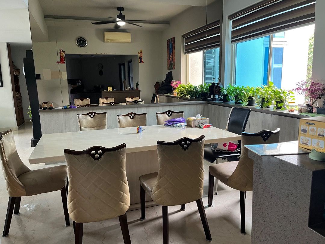 Solid marble dining table (Category: Tables & Sets) located in Singapore. Submitted by neelammk (Listing ID 1461287470, Image 2). Description: - Marble dining table 1m x 2m - Comfortably seats 8 people - Well used but still in good condition - Kindly arrange own pick up / transport .