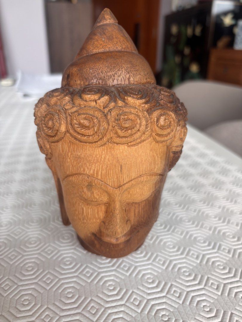 Solid Wood (Category: Religious Items) located in Singapore. Submitted by titafarmas00368 (Listing ID 1461129823, Image 1). Description: .