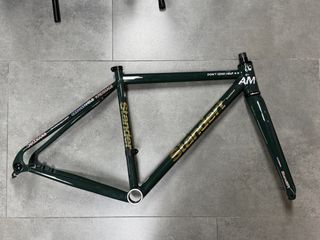 （分類：）位於 。 由 schleckk 提交（商品編號 1461222840，圖片 1）。簡介： 。