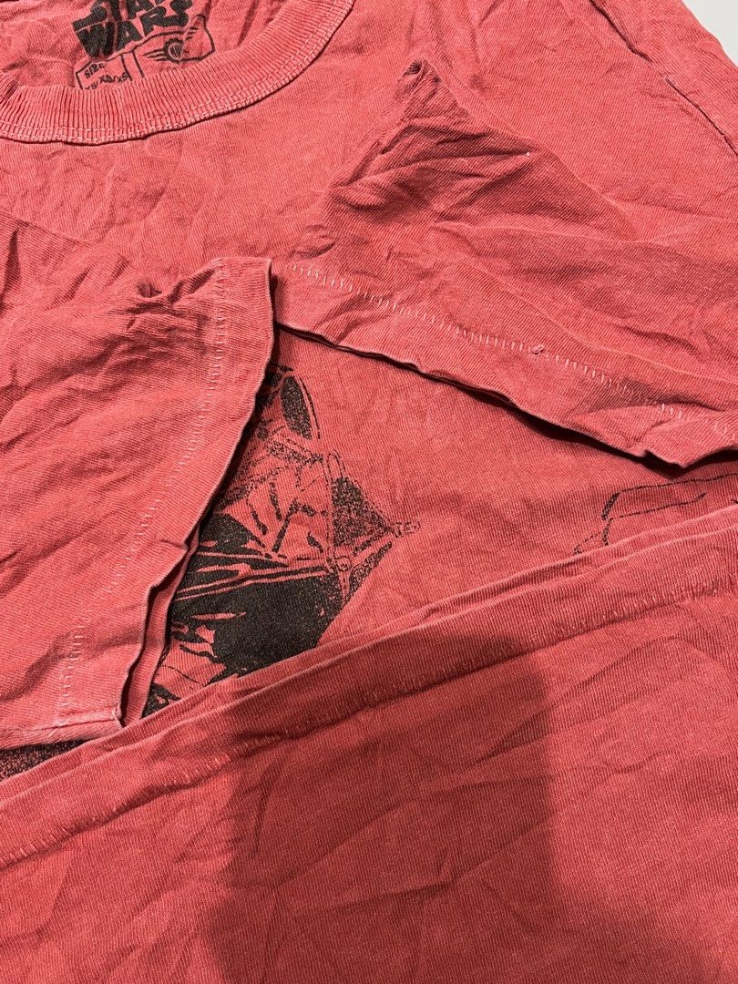 Star Wars Darth Vader Graphic T-Shirt (Category: Tshirts & Polo Shirts ) located in Manila. Submitted by jorgemabelin2001 (Listing ID 1461130091, Image 3). Description: - Red Star Wars T-Shirt - Features a cool Darth Vader graphic print - Made from 100% comfortable cotton - Tagged as size XS - Ideal for everyday casual wear - A must-have for any Star Wars enthusiast! -Dimes 19x27.5.