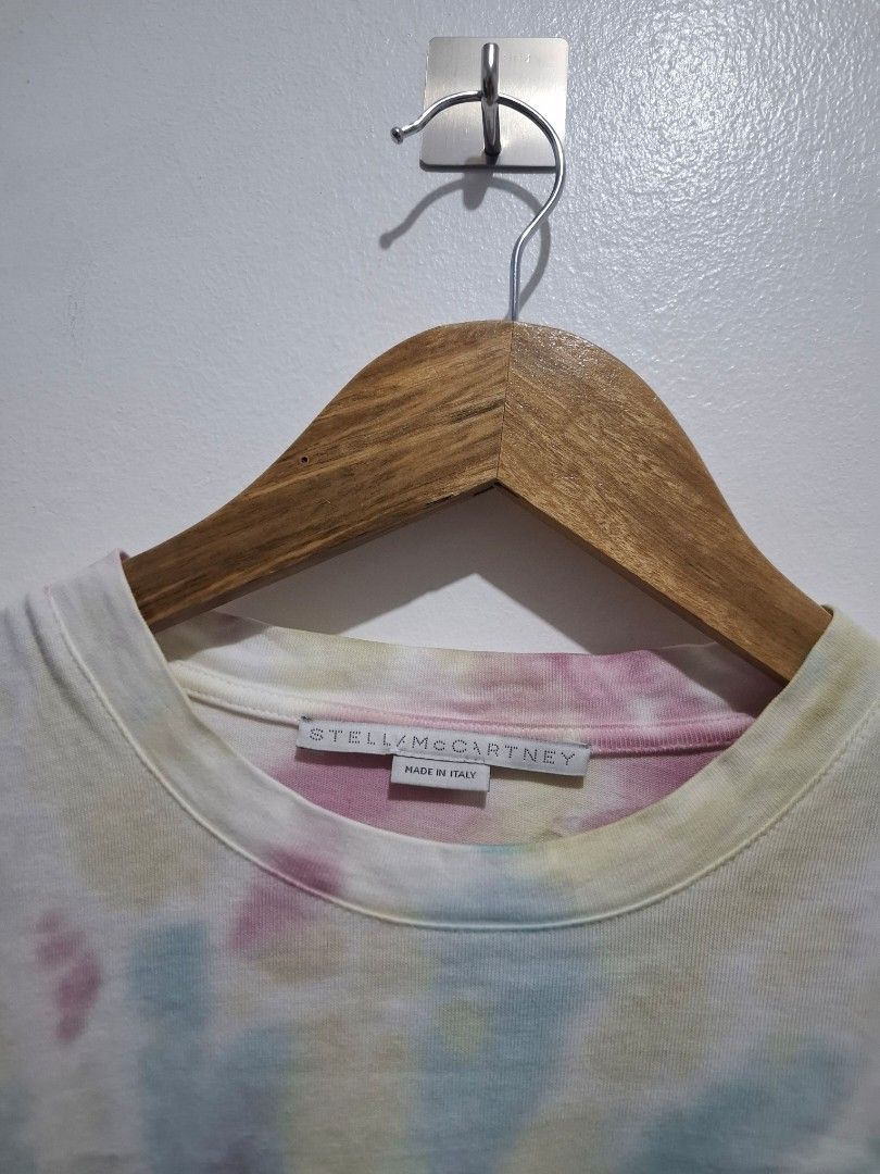 Stella mccartney oversize tee (Category: Shirts) located in Tarlac. Submitted by christopher.24 (Listing ID 1461145538, Image 3). Description: excellent condition legit.