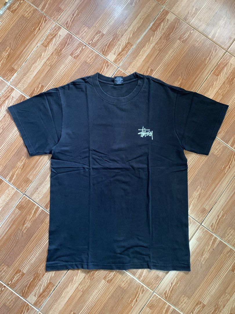Stussy Basic Logo Tee (Category: Tshirts & Polo Shirts ) located in Quinapondan. Submitted by silinnn (Listing ID 1461229112, Image 1). Description: Stussy Basic Logo Size: Medium Width: 21 inches Length: 27 inches Condition: Very Good Condition Issue: No issues Color rate: 9/10 700 shipped.