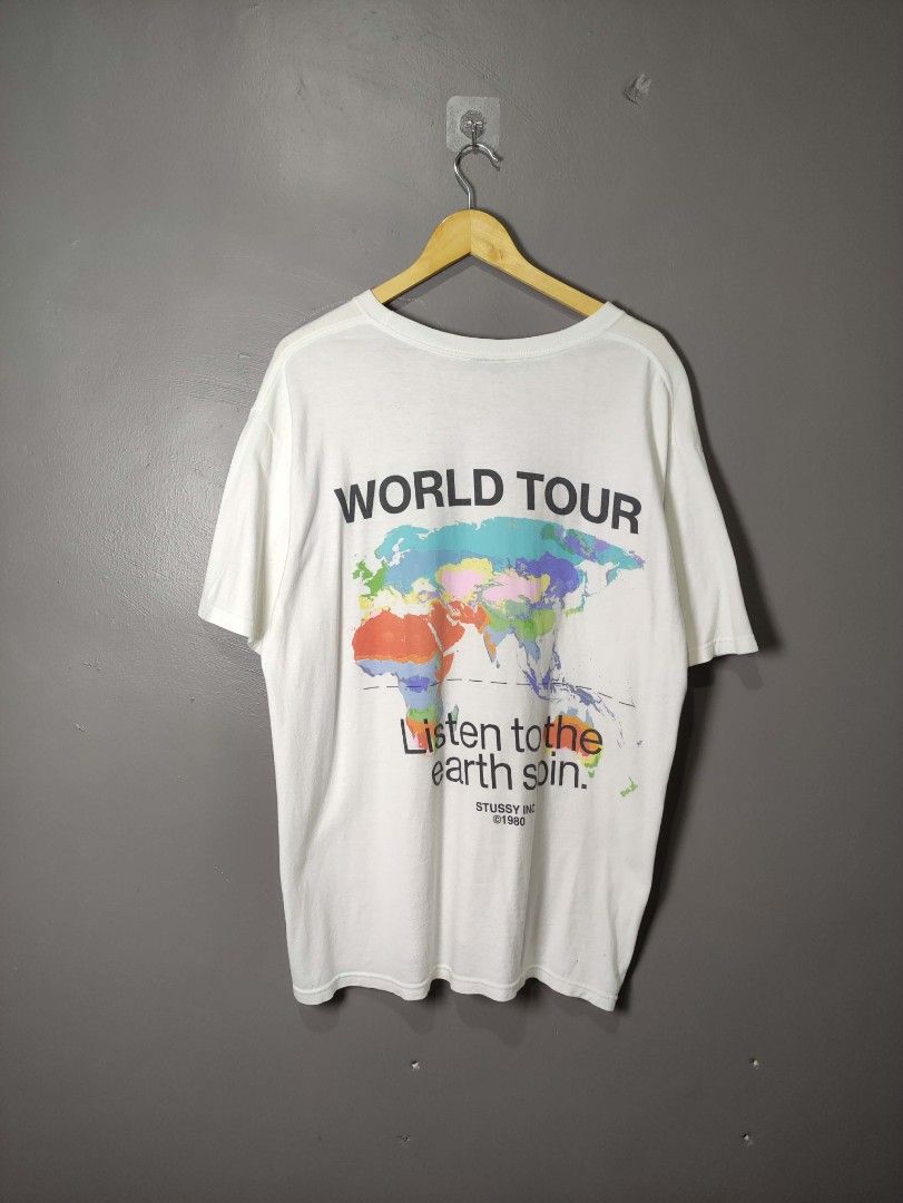 Stussy World Tour (Category: Activewear) located in Batangas. Submitted by andifits.ph (Listing ID 1461191560, Image 2). Description: Stussy World Tour Good Condition Size:Xl "24 x 30" Isse:None Dm for inquaries, Thanks.