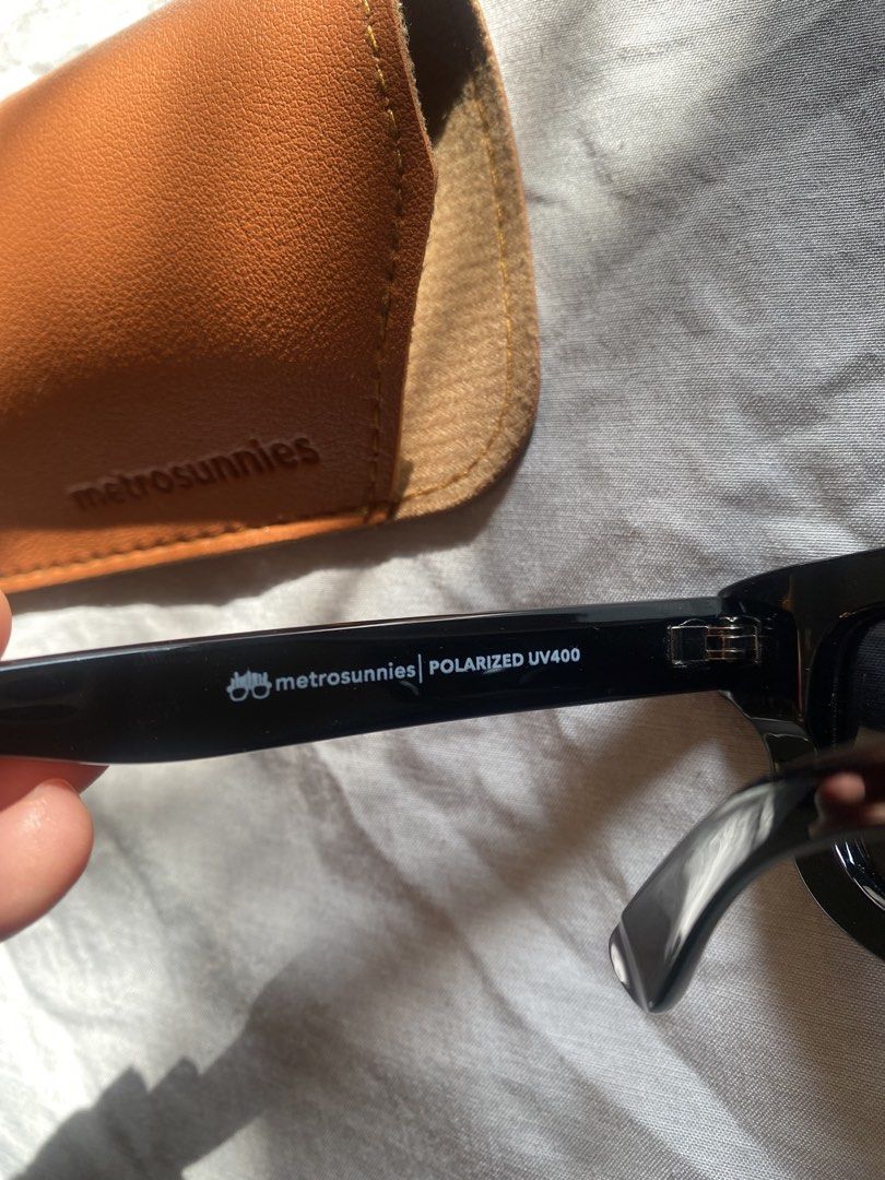 Sunglasses Polarized UV400 (Category: Sunglasses & Eyewear) located in Cebu City. Submitted by liztagaloguin (Listing ID 1461323796, Image 3). Description: - Brand: Metro Sunnies - Polarized with UV400 Protection - Includes case - Delivery fee not included - Last price, no haggling.
