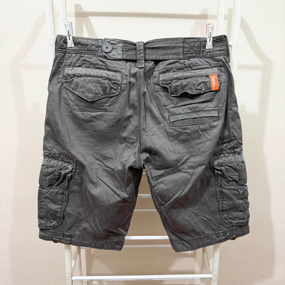Superdry Cargo Shorts (Category: Shorts) located in Manila. Submitted by destashedmnl (Listing ID 1461277063, Image 2). Description: 💫 FREE SHIPPING WITHIN METRO MANILA 💫 (₱500 & up worth of purchase via J&T) ✨ Size: M-L ✨ Measurement: W- 32-34" L- 23" 🩶 Message me for more info/photos. 😊 🩶 MOP: BDO/BPI/GCASH/GOTYME 🩶 MOD: -Lalamove (Same Day Delivery: Metro Manila and nearby provinces) -J&T ; starts at ₱50 sf (Metro Manila/Provincial) 📝 N