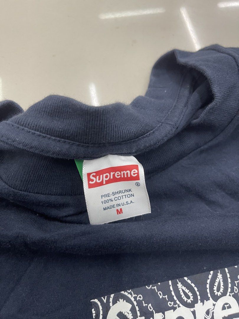 SUPREME BANDANA (Category: Tshirts & Polo Shirts ) located in Manila. Submitted by 5kcollectiveph (Listing ID 1461177621, Image 3). Description: SUPREME BANDANA -MEDIUM -20.5W/28 DIMES -LIKE NEW.