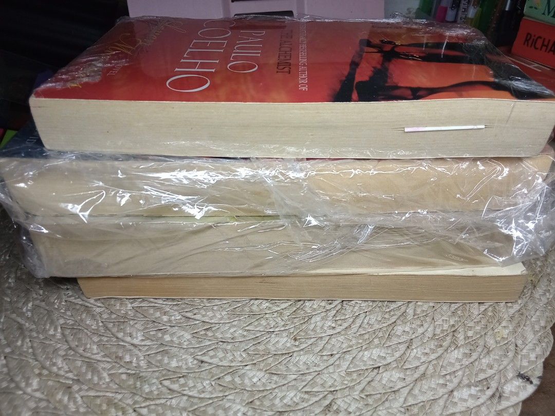 Take All (Category: Storybooks) located in Cebu City. Submitted by cedings_books (Listing ID 1461143822, Image 2). Description: 🎁 TAKE ALL for PHP 500 🌎Location: South Cebu DO NOT ENGAGE IF YOU HAVE NO BUDGET FOR SHIPPING FEE‼️ 💵Mode of Payment: •Gcash •Maya •Go Tyme •Union Bank •Sea Bank 🚛 Courier: • Flash Express ( NO COD ) PLEASE, BE A RESPONSIBLE MINER #turnpagesintolife.