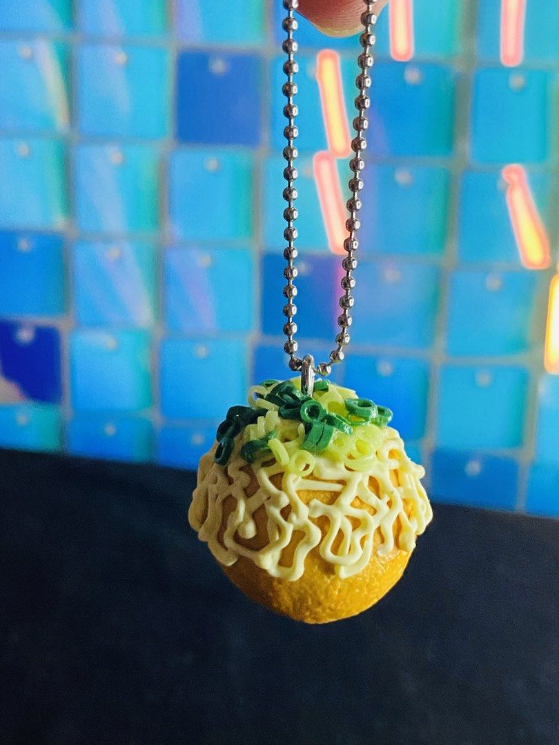 Takoyaki charm (Category: Character Goods) located in Manila. Submitted by kawaii_omocha_est2020 (Listing ID 1461288924, Image 3). Description: .