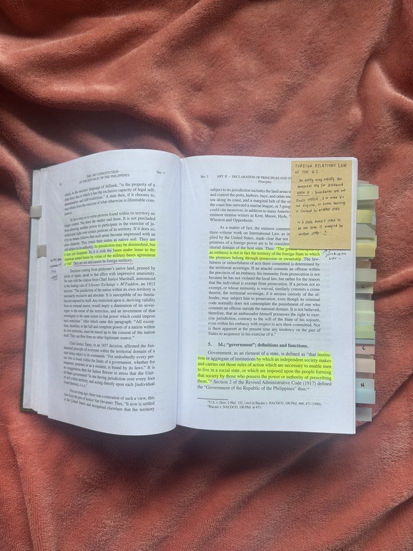 The 1987 Constitution Bernas Commentary (Category: Textbooks) located in Quezon City. Submitted by ksd.14 (Listing ID 1461123140, Image 3). Description: Bernas Book for Constitutional Law • with some highlights • pre-loved; used with lots of care • has name engraved RFS: not using anymore (Can get discount if buying the Dean Mel Persons book also).