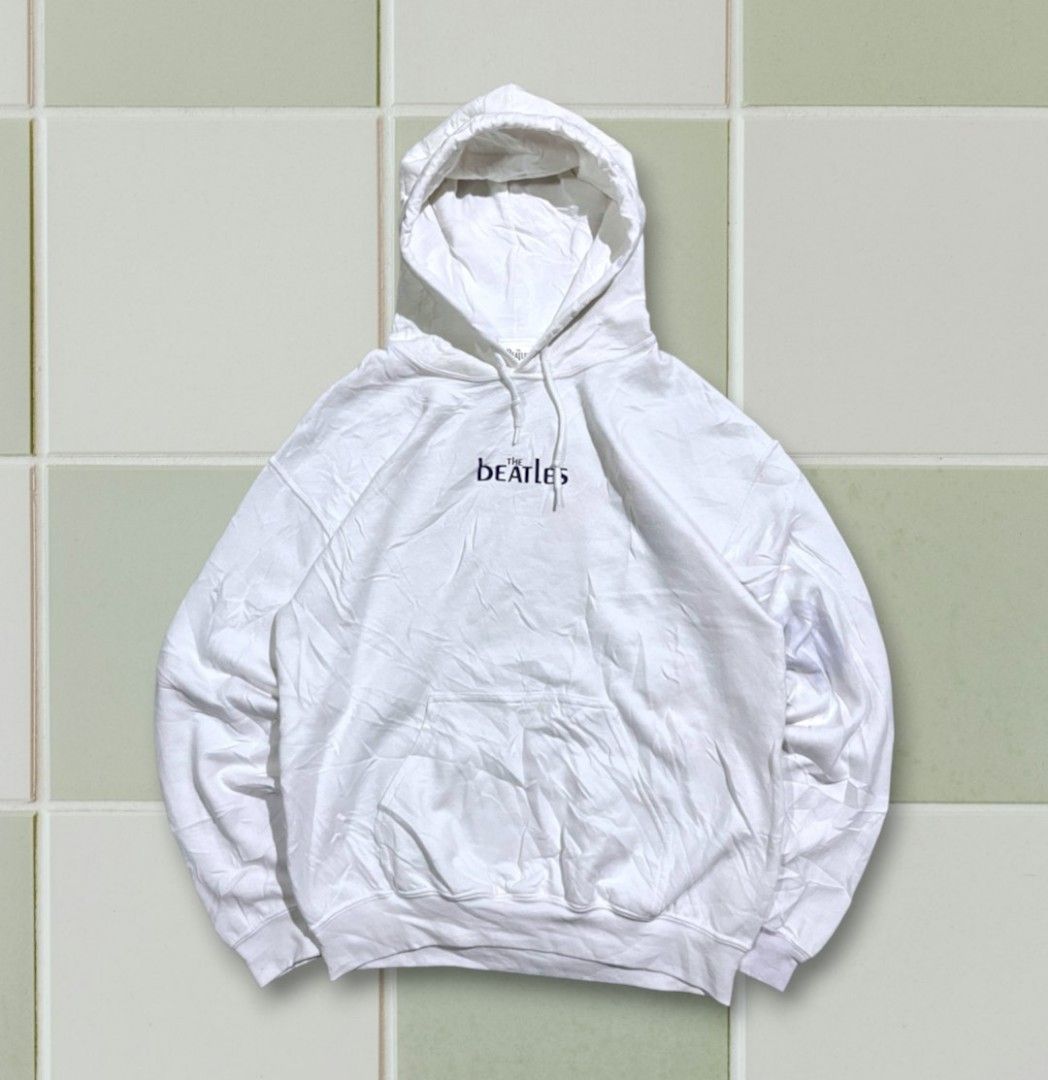 The Beatles (Category: Hoodies) located in Tayabas. Submitted by sickfinds (Listing ID 1461294400, Image 1). Description: The Beatles Large Excellent Condition Needwash.