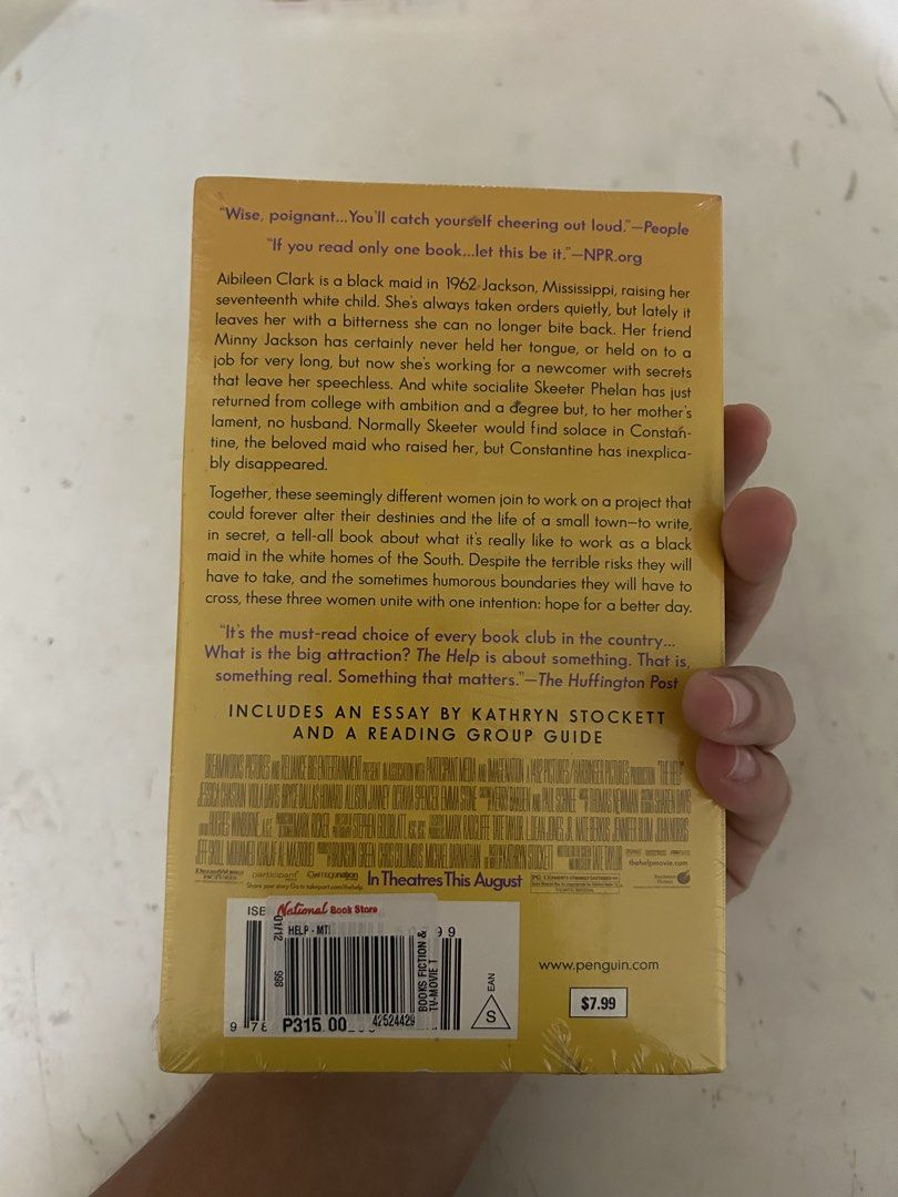 The Help by Kathryn Stockett (Category: Storybooks) located in Batangas. Submitted by dusclutter (Listing ID 1461183808, Image 3). Description: Still in plastic cover RFS: decluttering.