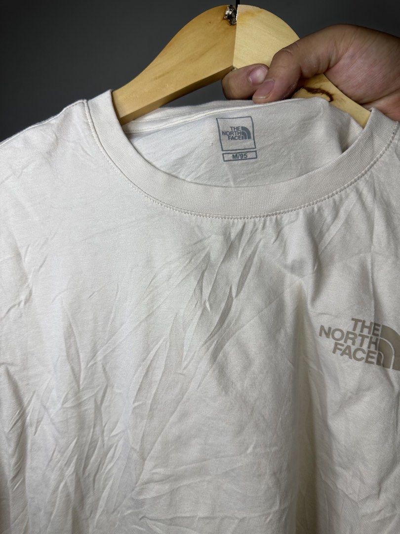 THE NORTH FACE (Category: Tshirts & Polo Shirts ) located in Molave. Submitted by thriftmate13 (Listing ID 1461132271, Image 3). Description: .