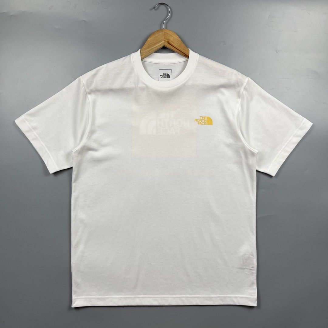 The North Face Japan Paisley Tee (Category: Activewear) located in Los Banos. Submitted by 4030.archives. (Listing ID 1461304129, Image 1). Description: TNF Japan Paisley Tee 1300 Pesos Medium Length : 27 inches Width : 20.5 inches Good as new .