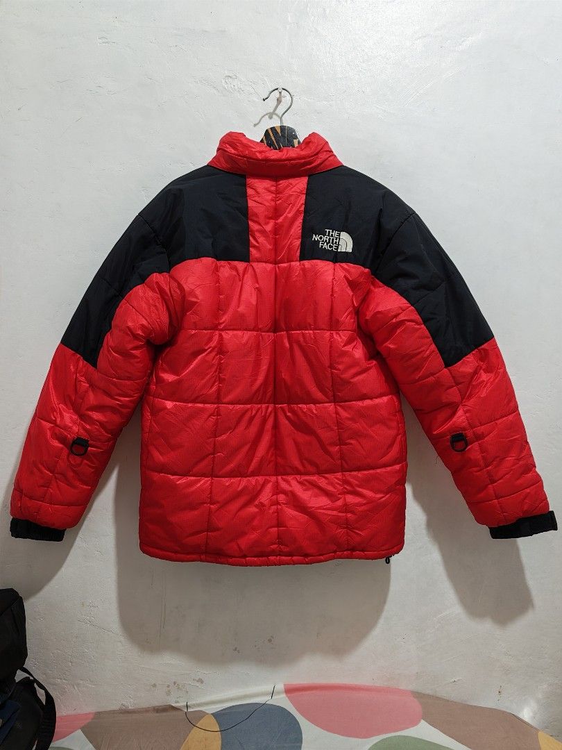 THE NORTH FACE PUFFER JACKET (Category: Coats, Jackets and Outerwear) located in Pili. Submitted by janrypalmerodelima (Listing ID 1461272605, Image 2). Description: THE NORTH FACE PUFFER JACKET DIMES: 22X28 CONDITION: EXCELLENT COLOR RATE: 10/1 ISSUE: SEE LAST PHOTO .