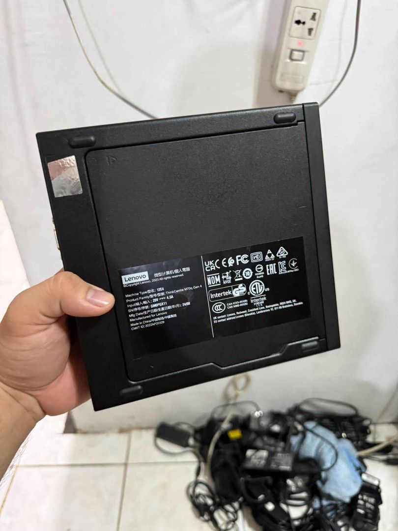Thinkcentre m70q gen 4 (Category: Desktops) located in Manila. Submitted by happyearth.953a15 (Listing ID 1461324142, Image 3). Description: Thinkcentre m70q gen 4 I5 13th gen 16gb ram 512gb nvme Windows 11 pro OS Unit with power adapter 💸💸 18,500 Location: San Andres bukid manila Pick up or deliver cod.
