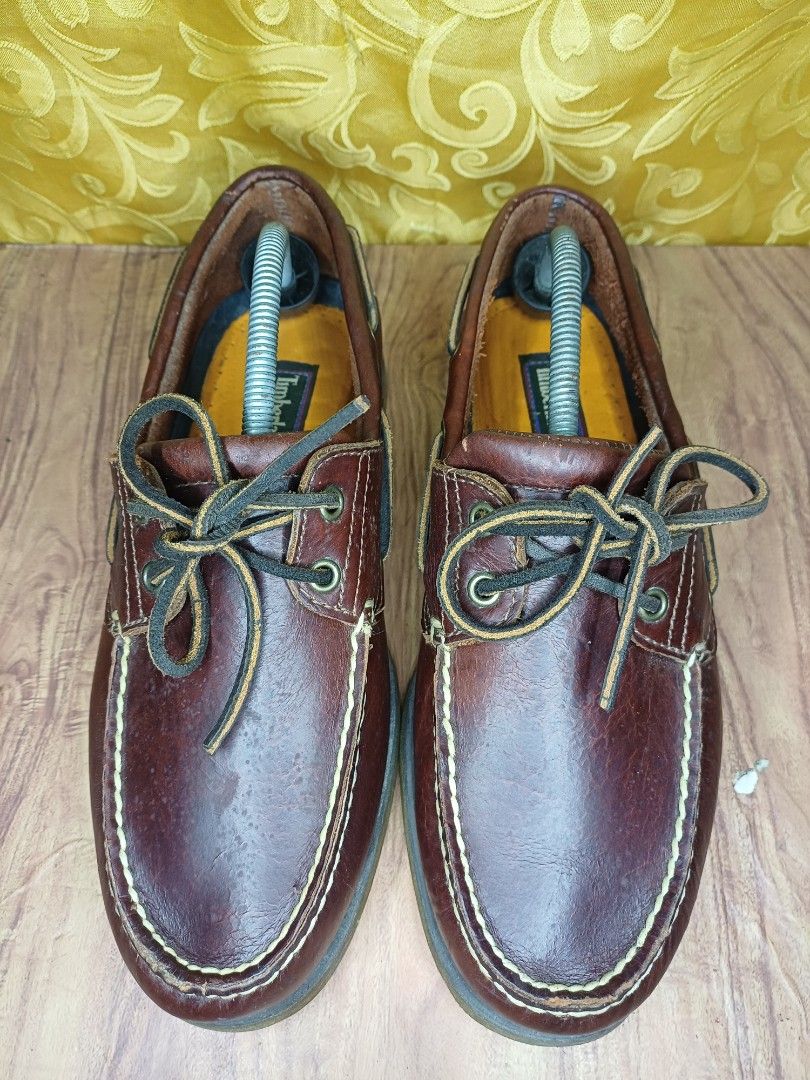 Timberland 2-Eye Boat 👞 (Category: Casual Shoes) located in Quezon City. Submitted by jstreetsole (Listing ID 1461130552, Image 1). Description: Timberland 2-Eye Boat 👞 Size 9 / 43 , 27 cm 📏 ✅Secondhand ✅Excellent Condition ✅Leather ✅️Made in Dominican Rep. •💰 Payment Method. G-cash or meet up around Qc Commonwealth - Cod Along Metro manila •Can do Via. -Lalamove 🏍 -Jnt 🚌 -Lbc 🚌 Price: 2k Direct message for more details..