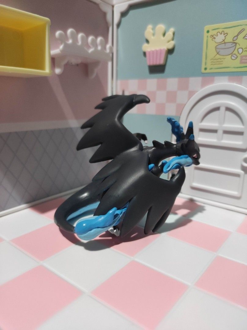 TOMY Pokemon Figure - Mega Charizard X (Dragon Claw pose) (Category: Figurines & Statues) located in Taguig. Submitted by lilrootshop (Listing ID 1461253206, Image 3). Description: ***Crossposted*** Price: 699 (fixed) AUTHENTIC First to pay basis. No COD. For item reservation, a down payment of 50% or 100 pesos (whichever is less) is required. Down payment is non-refundable. One month reservation only. Location: Taguig (near BGC) MOP: GCash / GoT