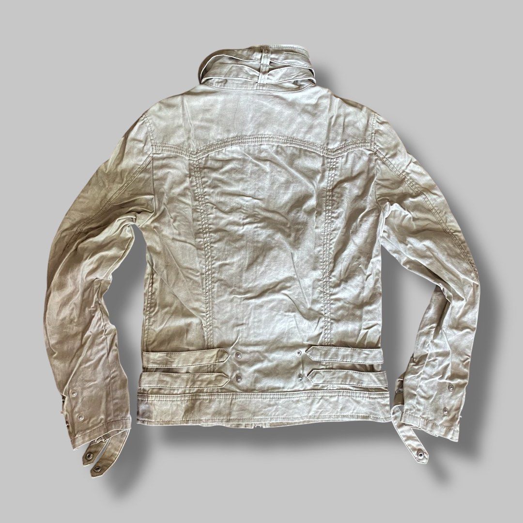 TORNADO MART BANDAGE JACKET (GRAILED PIECE) (Category: Coats, Jackets and Outerwear) located in Zamboanga. Submitted by offrack. (Listing ID 1461144684, Image 2). Description: LENGTH 23 WIDTH 18.5 (armpit to armpit) .