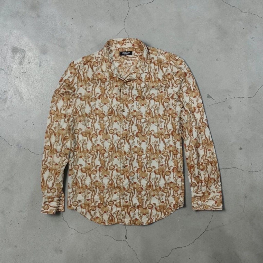 TORNADO MART FLORAL BUTTON DOWN SHORT LONGSLEEVE (Category: Formal Shirts) located in Manila. Submitted by kinstugi.pieces (Listing ID 1461291974, Image 1). Description: Dimes: Width 19 inches Shoulder 17 Sleeve Length 25 Length 28 Hem 19 Origin: Japan Materials: Silk 100% Authentic Minimal Stitching Sep. Color Rate: 10-10 Condition: 10-10 Presentable to Use Add Shipping fee.
