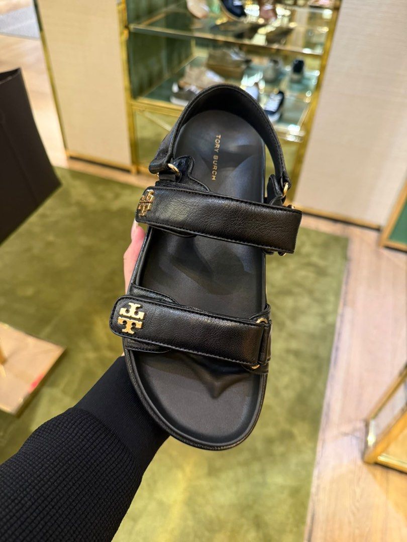 Tory Burch Kira Sport Sandals Fall Event (Category: Flats & Sandals) located in Manila. Submitted by the.real.love.elle (Listing ID 1461319295, Image 1). Description: Black SIZE: 7.5,8,8.5,9,9.5,10,13 Cream SIZE: 6,7.5,8,8.5,9,9.5,10,10.5,11 ✈️ 2-6 weeks ETA 🚢 2-3 months ETA 🛒 Pre order 💌 DM for inquiries and orders Love, Elle is not affiliated with the brands mentioned. All rights and trademarks are the property of their respective owners. No