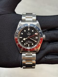 (Category: ) located in . Submitted by khaiwen.91timepiece (Listing ID 1461307669, Image 1). Description: .