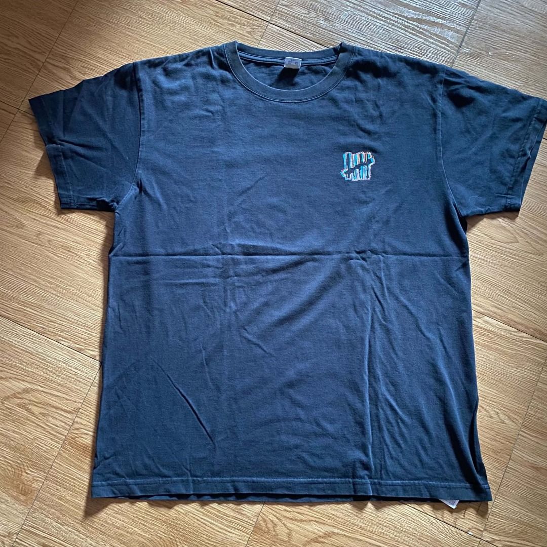 UNDEFEATED SHIRT FREE SHIPPING (Category: Tshirts & Polo Shirts ) located in Mabalacat. Submitted by gotthemgems (Listing ID 1461319625, Image 3). Description: UND 23W 28L - ₱500 - best fit Adult XL ✅ Manage your expectations, color may vary due to lighting ✅ No Major Flaws, unless stated ✅ Visible flaws are captured, check all pics ✅ FREE SHIPPING LOCALLY VIA JNT ✅ No rush shipping (1-2 days before shipment) ✅ All will be washed before shipping 
