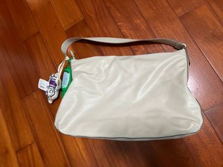（分類：）位於 。 由 recycle.nc 提交（商品編號 1461226845，圖片 1）。簡介： 。