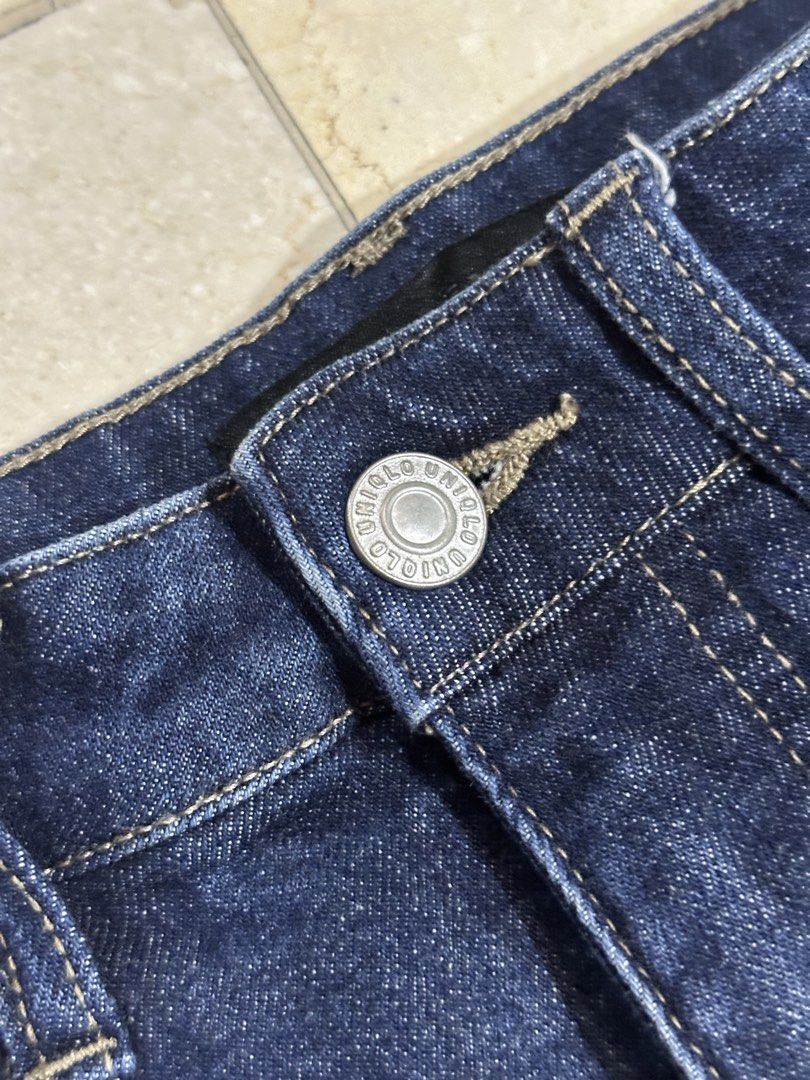 Uniqlo denim bootcut jeans (Category: Jeans) located in Manila. Submitted by brownbutterlatte (Listing ID 1461206744, Image 3). Description: Used several times in the office. Fits size 25-27. RFS: decluttering .