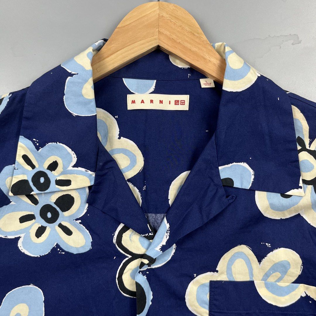 Uniqlo Marni Polo (Category: Activewear) located in Los Banos. Submitted by 4030.archives. (Listing ID 1461272080, Image 3). Description: Uniqlo Marni Polo 1800 Pesos Large Length : 29 inches Width : 24 inches Good as new .
