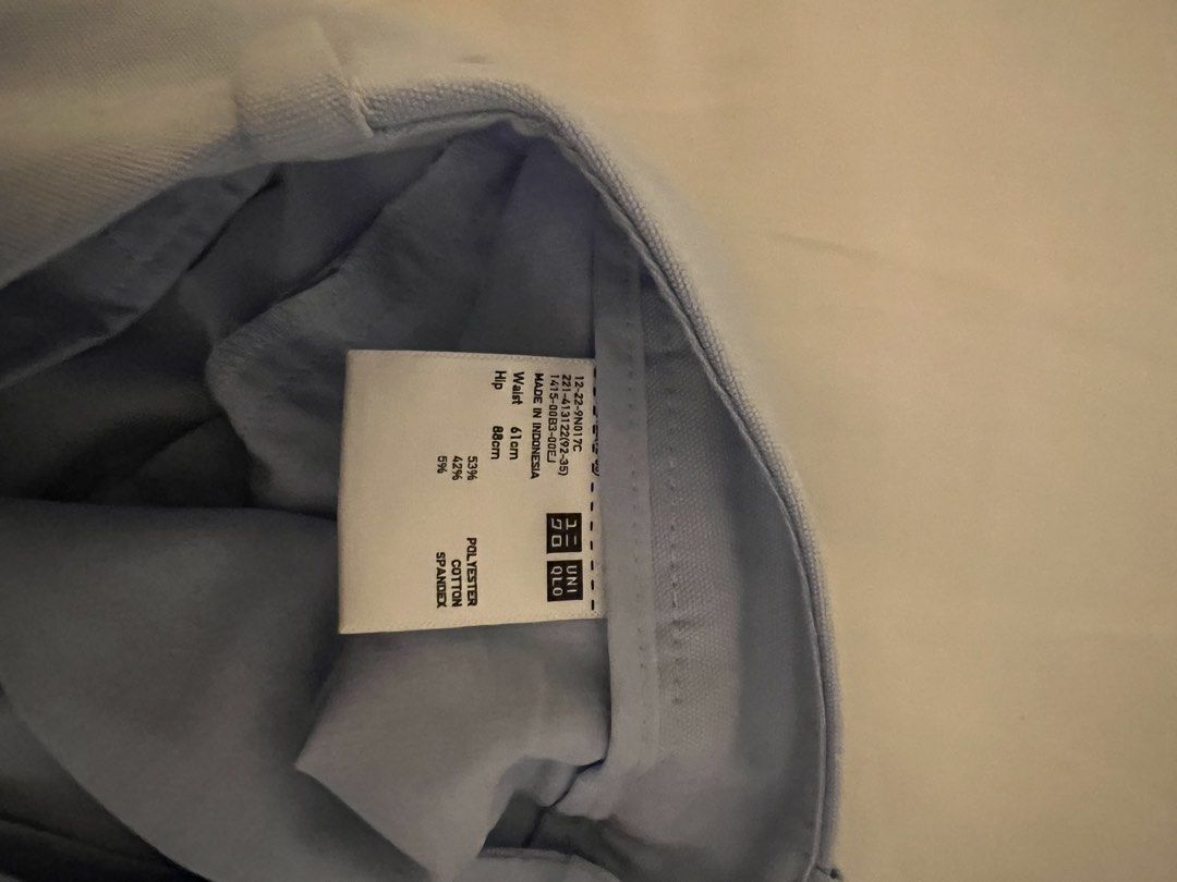Uniqlo Pants (Category: Other Bottoms) located in Quezon City. Submitted by inthefrow (Listing ID 1461234434, Image 2). Description: - Preloved - In baby blue color - Slim fit - Fits a 61cm waist, 88cm hips • Best price already .
