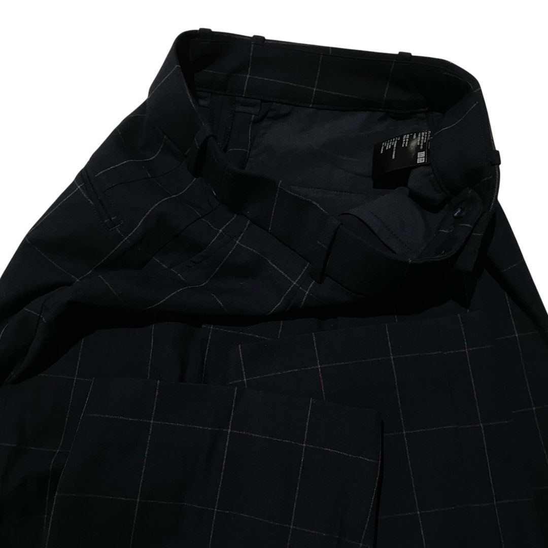 UNIQLO WIDE PLEATED PANTS (Category: Other Bottoms) located in Bacolod City. Submitted by thriftedfits. (Listing ID 1461287027, Image 2). Description: 𝗨𝗡𝗜𝗤𝗟𝗢 𝗪𝗜𝗗𝗘 𝗣𝗟𝗘𝗔𝗧𝗘𝗗 𝗣𝗔𝗡𝗧𝗦 ♻️ Size: Small Measurements: 28-30” waist / 40” length Condition: Like New (10/10 Color rate) Flaw: None Price: ₱300 + shipping fee 🏷️ SALE AT 280 SHIPPING TODAY! 🔥 Mode of Payment: GCash / Bank Courier: J&T Express (nationwide) 𝘕𝘰𝘵𝘦: 𝘉𝘢𝘤𝘬𝘨