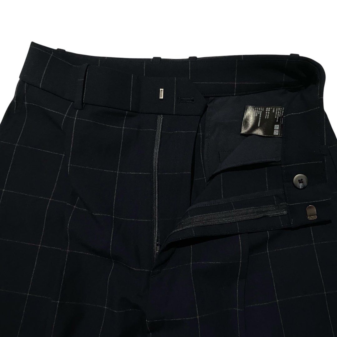 UNIQLO WIDE PLEATED PANTS (Category: Other Bottoms) located in Bacolod City. Submitted by thriftedfits. (Listing ID 1461287027, Image 3). Description: 𝗨𝗡𝗜𝗤𝗟𝗢 𝗪𝗜𝗗𝗘 𝗣𝗟𝗘𝗔𝗧𝗘𝗗 𝗣𝗔𝗡𝗧𝗦 ♻️ Size: Small Measurements: 28-30” waist / 40” length Condition: Like New (10/10 Color rate) Flaw: None Price: ₱300 + shipping fee 🏷️ SALE AT 280 SHIPPING TODAY! 🔥 Mode of Payment: GCash / Bank Courier: J&T Express (nationwide) 𝘕𝘰𝘵𝘦: 𝘉𝘢𝘤𝘬𝘨