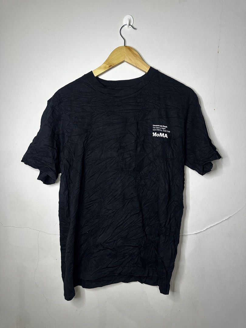 UNIQLO X MOMA (Category: Tshirts & Polo Shirts ) located in Molave. Submitted by thriftmate13 (Listing ID 1461210238, Image 1). Description: .