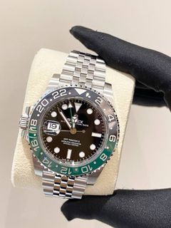(Category: ) located in . Submitted by watchluxury888 (Listing ID 1461234929, Image 1). Description: .
