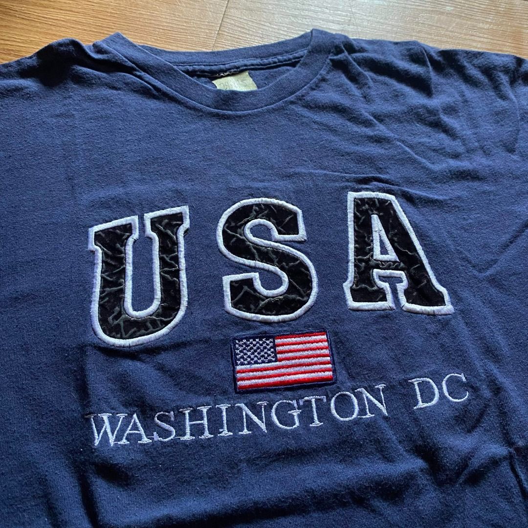 USA PATCH SHIRT FREE SHIPPING (Category: Tshirts & Polo Shirts ) located in Mabalacat. Submitted by gotthemgems (Listing ID 1461319776, Image 2). Description: USA 24W 27.5L - ₱225 - best fit Adult XL ✅ Manage your expectations, color may vary due to lighting ✅ No Major Flaws, unless stated ✅ Visible flaws are captured, check all pics ✅ FREE SHIPPING LOCALLY VIA JNT ✅ No rush shipping (1-2 days before shipment) ✅ All will be washed before shipping