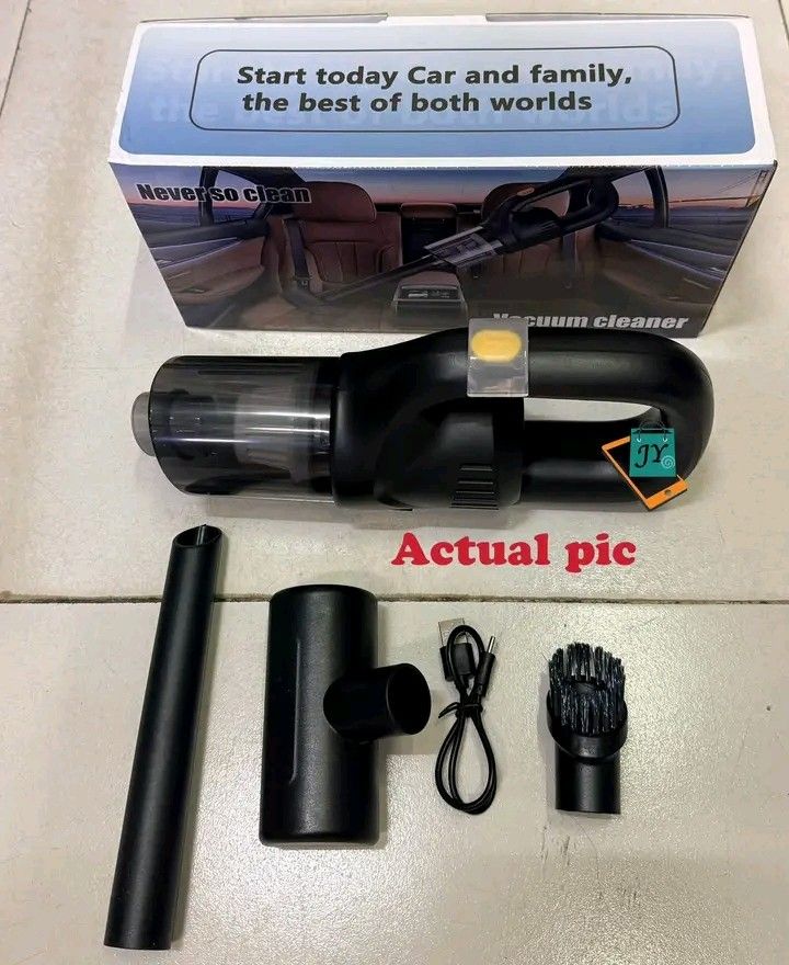 Vacuum Cleaner (Category: Vacuum Cleaner & Housekeeping) located in Makati City. Submitted by oideme (Listing ID 1461193613, Image 2). Description: .