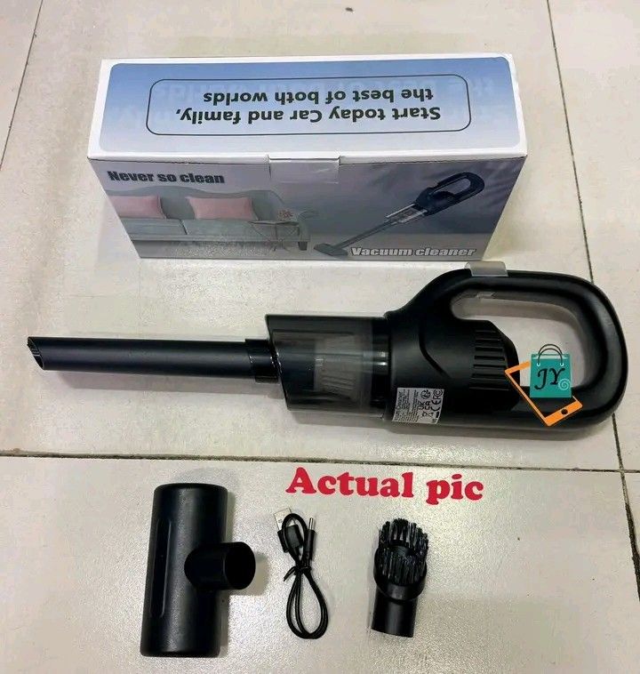 Vacuum Cleaner (Category: Vacuum Cleaner & Housekeeping) located in Makati City. Submitted by oideme (Listing ID 1461193613, Image 1). Description: .