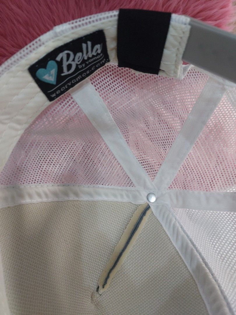 Vamos Bella Ladies Cap (Category: Activewear) located in Baguio. Submitted by edenchiz12 (Listing ID 1461144933, Image 3). Description: FREE Shipping FEE.