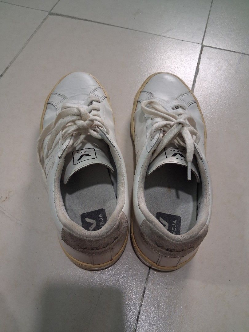 Veja shoes (Category: Announcements) located in Manila. Submitted by carlitoboh66625 (Listing ID 1461137397, Image 2). Description: veja shoes all details declare size 8 us price 550.